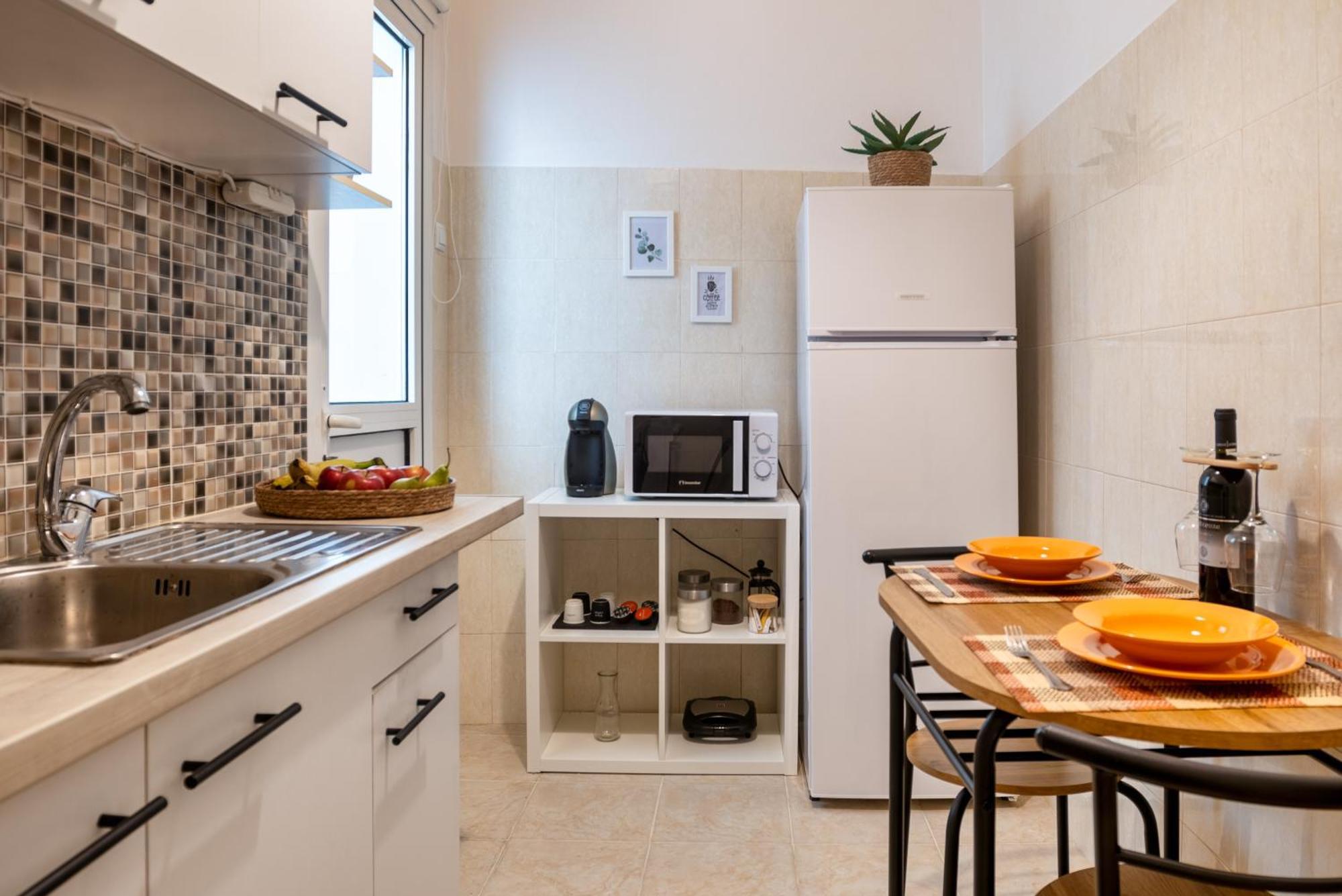 Apartment Break 4' To Metro Athens